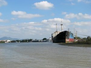 Navios no Imaruí